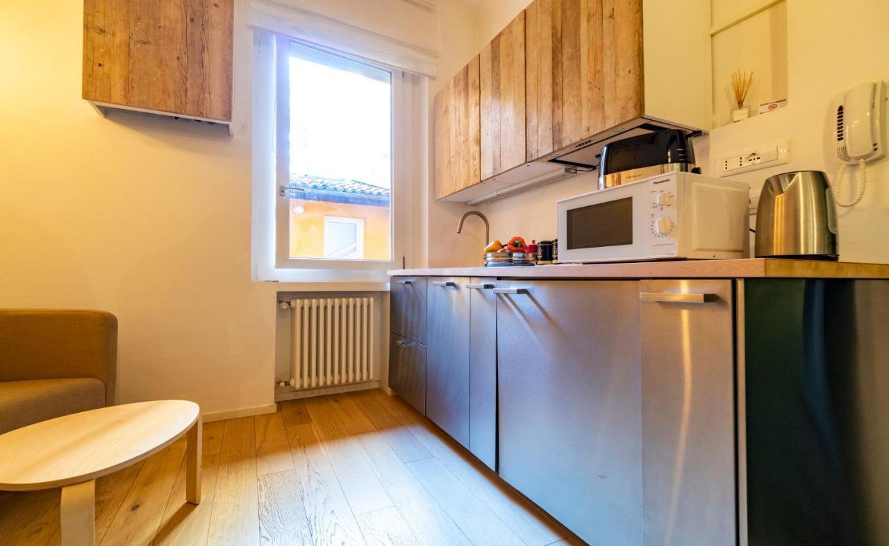 Lovely Studio D'Azeglio By Studio Vita Bolonia Exterior foto